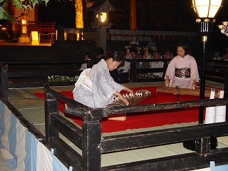 izusan-utakai2_20120921072708.jpg