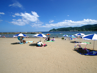 nagahama_20120812082640.jpg